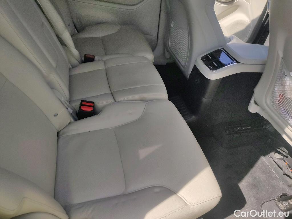  Volvo  XC90 VOLVO  / 2019 / 5P / todoterreno 2.0 T8 AWD Recharge Inscription Auto #22