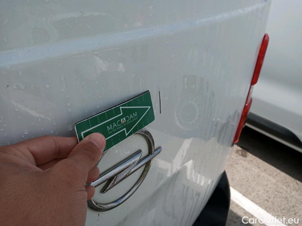  Opel  Vivaro OPEL  / 2019 / 4P / furgón 1.5 Diésel 74kW (100CV) M Std Express (AC) #17