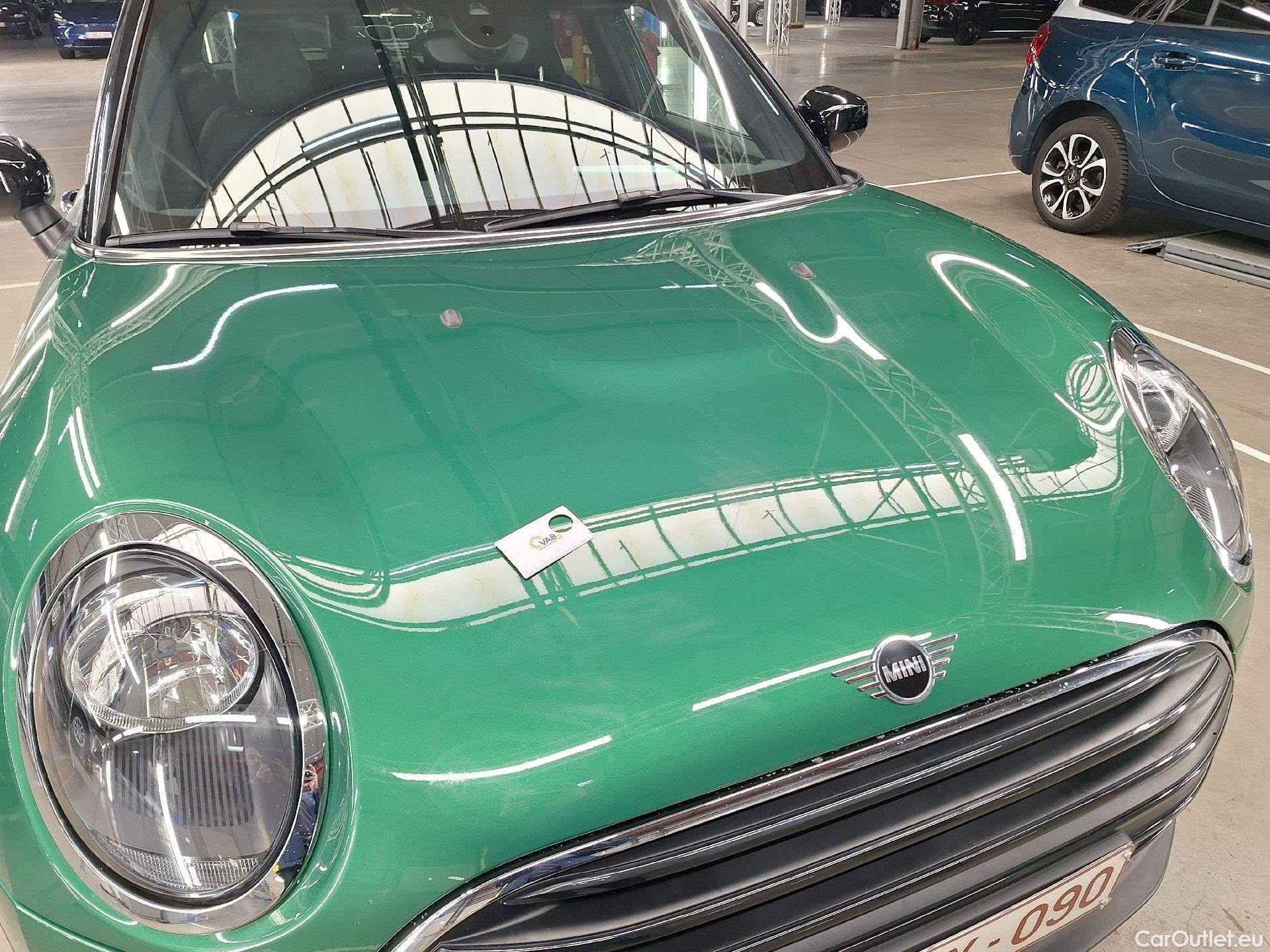  Mini  Clubman MINI, Mini  '15, Mini  Cooper (100 kW) 5d #20