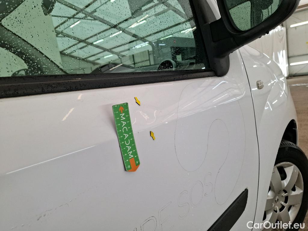  Renault  Kangoo  Zen 1.5 dCi 90CV BVM5 E6 #10
