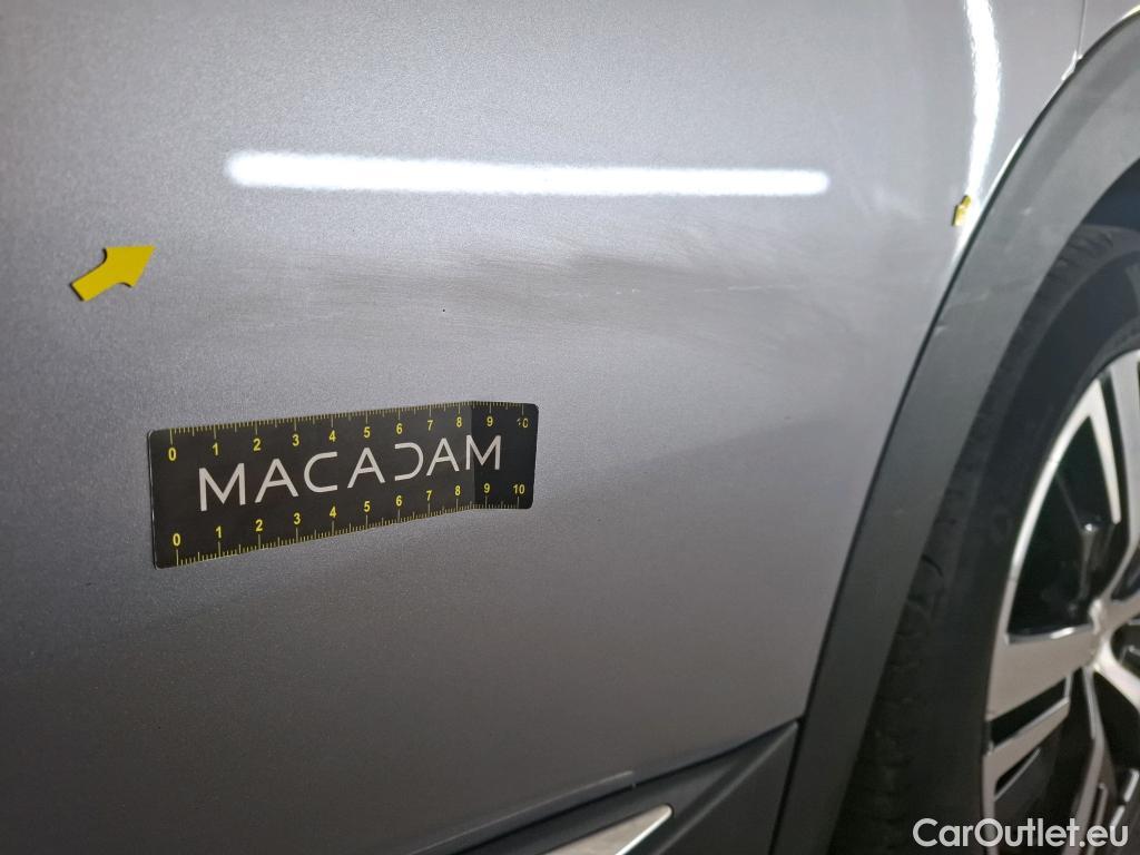 Peugeot  3008 PEUGEOT  / 2020 / 5P / SUV 1.6 HYBRID 225 E-EAT8 GT #12