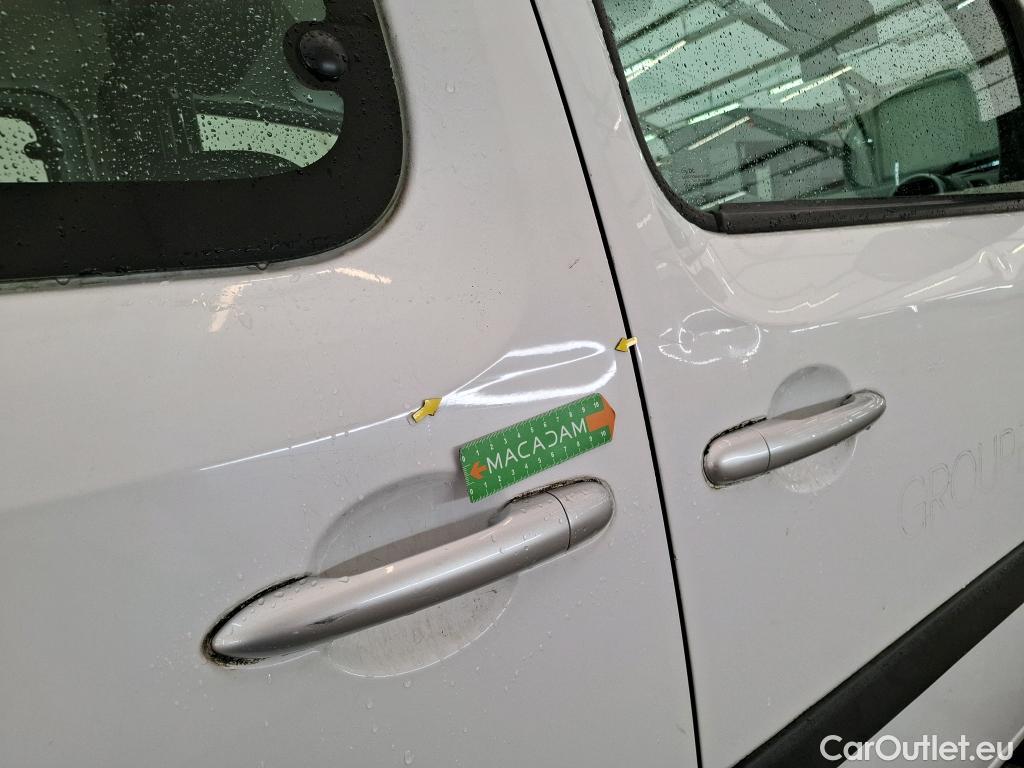 Renault  Kangoo  Zen 1.5 dCi 90CV BVM5 E6 #7