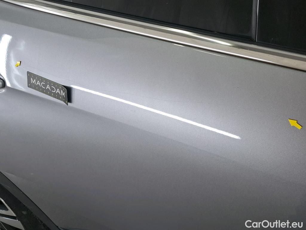  Peugeot  3008 PEUGEOT  / 2020 / 5P / SUV 1.6 HYBRID 225 E-EAT8 GT #6