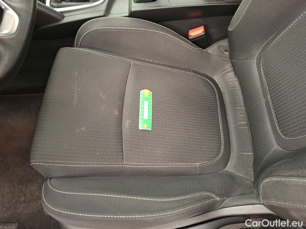  Renault  Megane  IV Berline 5 ptes. Société Air Nav 1.5 dCi 90CV BVM6 E6 #21