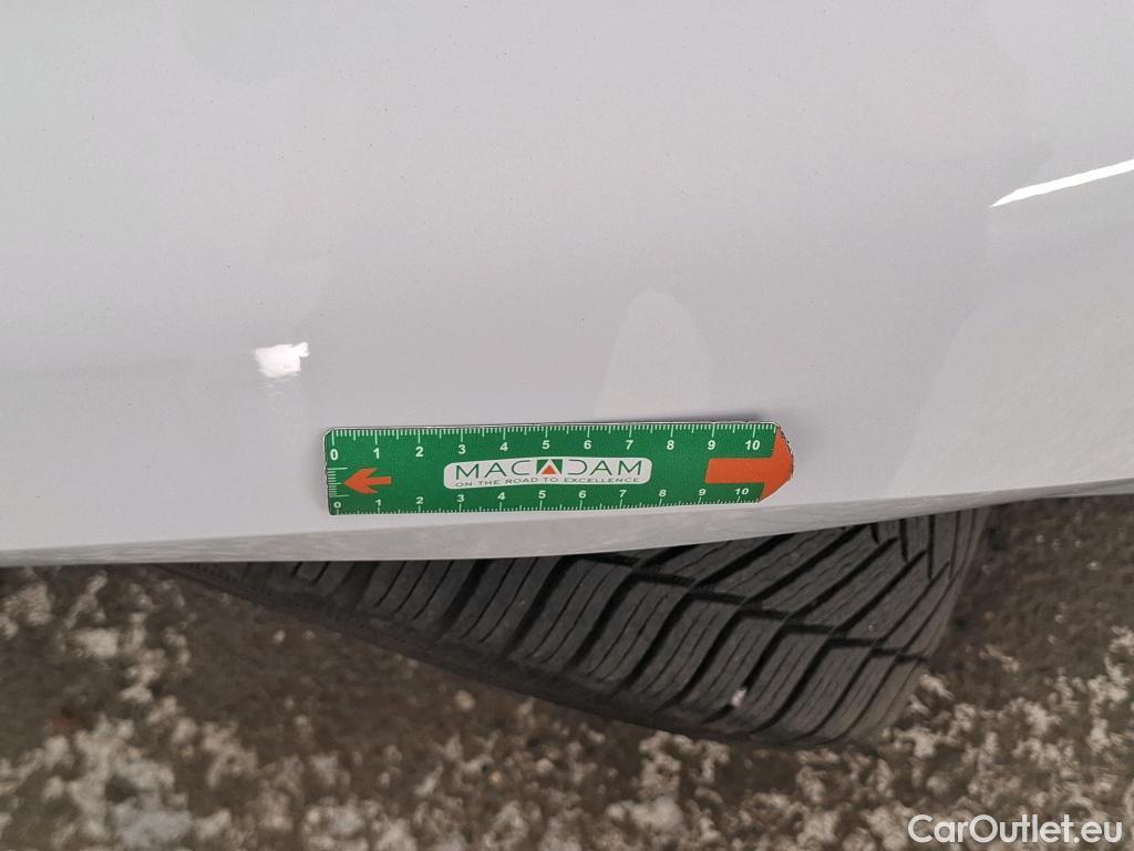  Renault  Megane  IV Berline 5 ptes. Société Air Nav 1.5 dCi 90CV BVM6 E6 #2