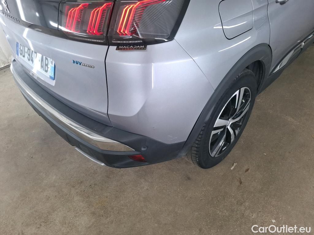  Peugeot  3008 PEUGEOT  / 2020 / 5P / SUV 1.6 HYBRID 225 E-EAT8 GT #30