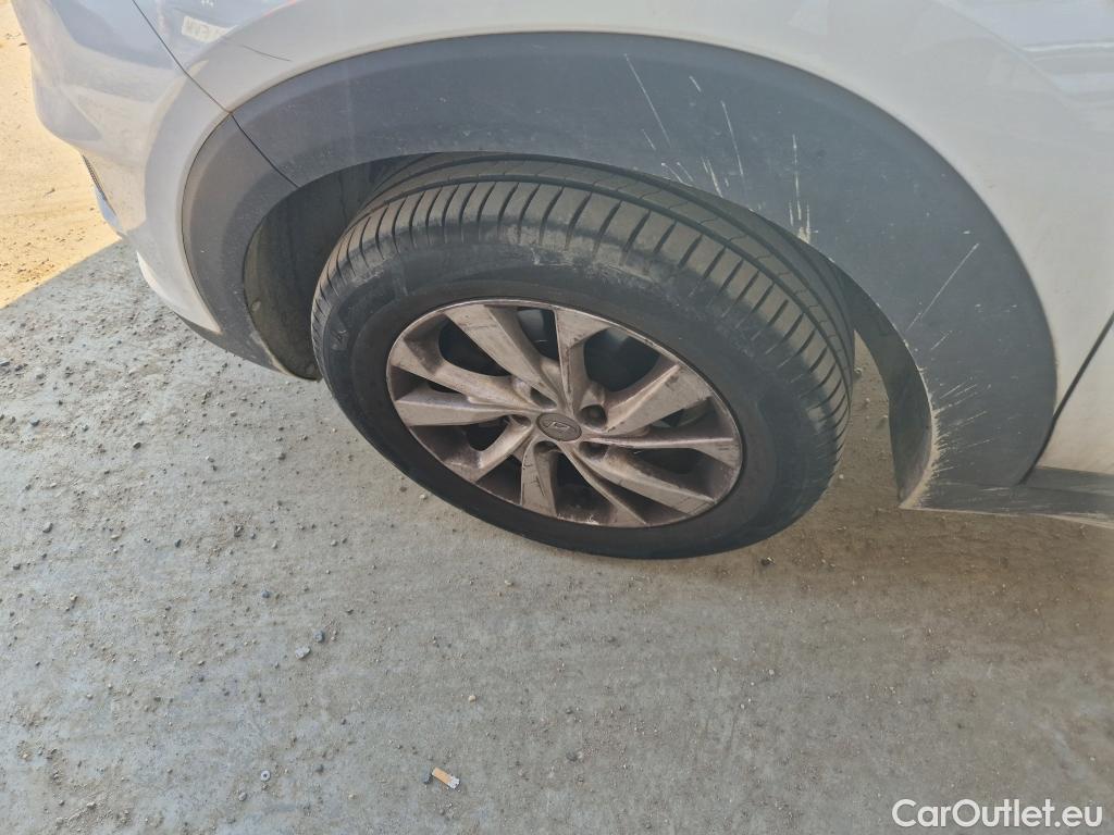  Hyundai  Tucson HYUNDAI  1.6 CRDI 116 CV SLE 4X2(SP)(SL) #1