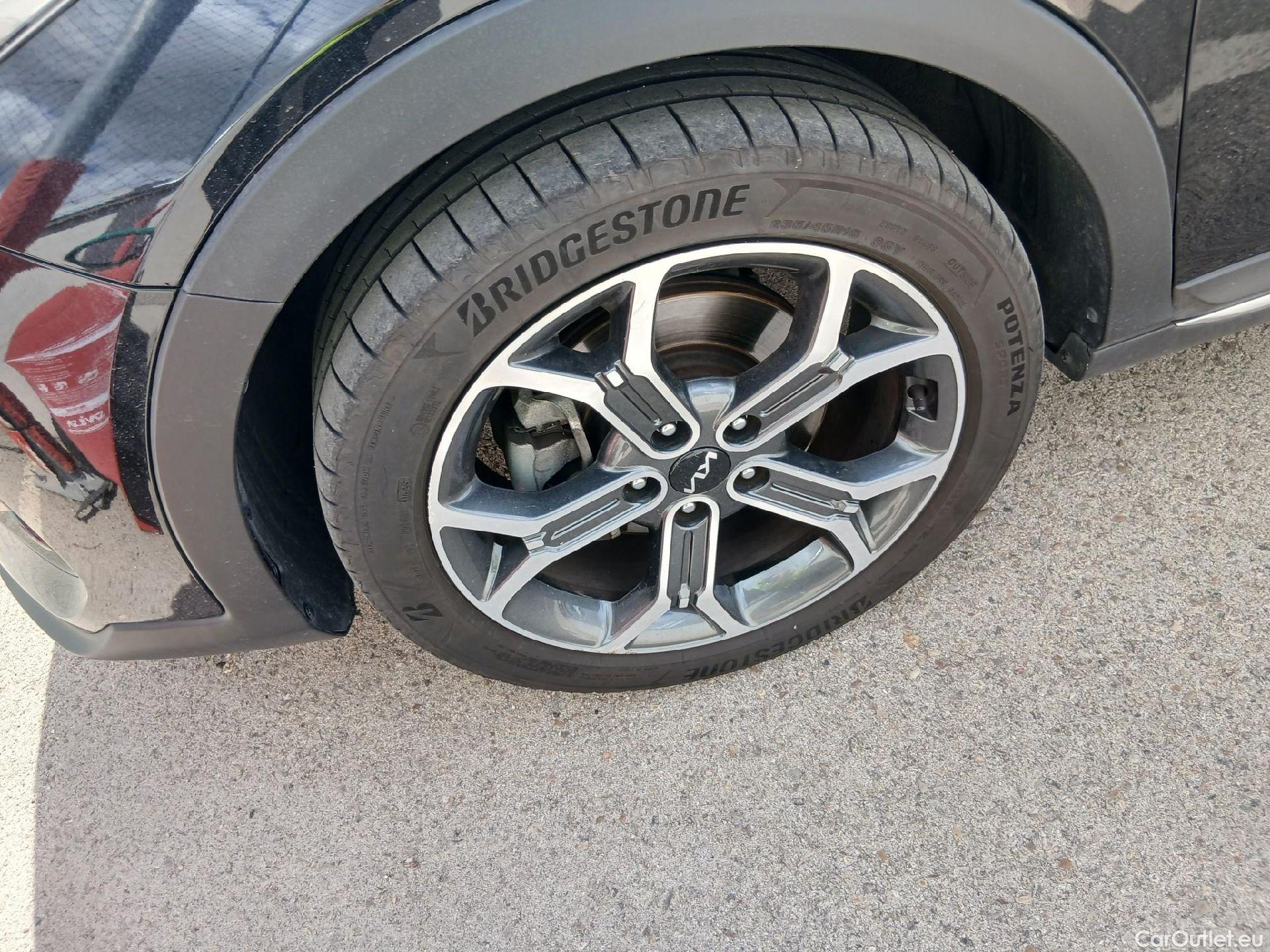  KIA  XCeed KIA  / 2019 / 5P / todoterreno 1.5 MHEV iMT Tech 118kW (160CV) #3