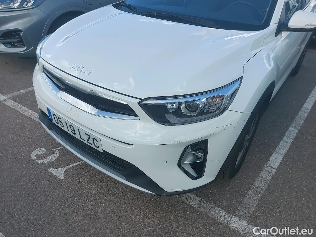  KIA  STONIC KIA  1.0 T-GDi 100 CV MHEV iMT Drive #22