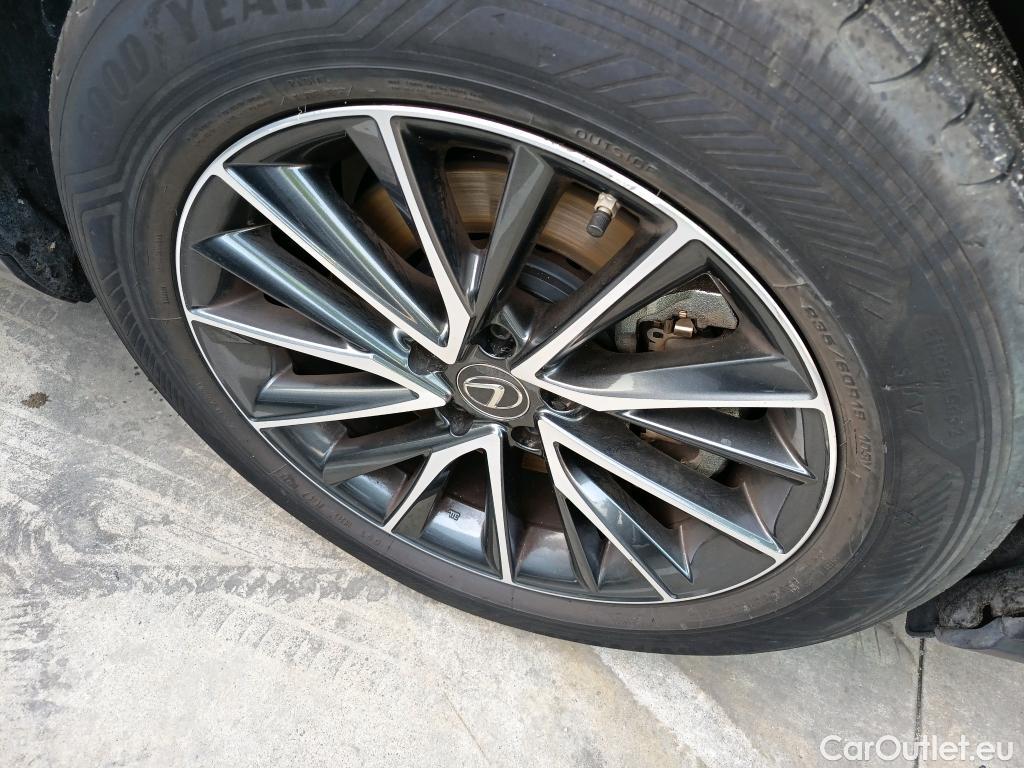  Lexus  NX LEXUS  450h+ Executive 4WD 306 CV #3