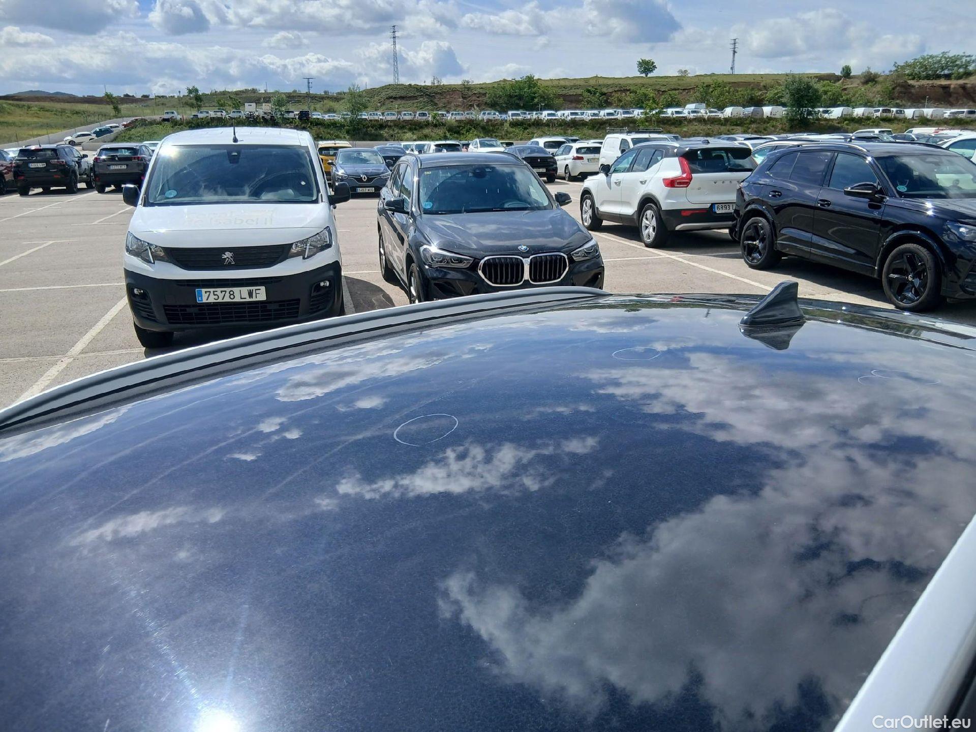 KIA  XCeed KIA  / 2019 / 5P / todoterreno 1.5 MHEV iMT Tech 118kW (160CV) #10