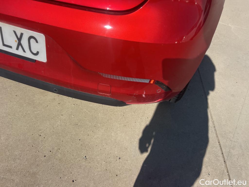  Renault  Clio RENAULT  / 2019 / 5P / berlina con portón Serie limitada Limited TCe 67 kW (91CV)(SL) #19