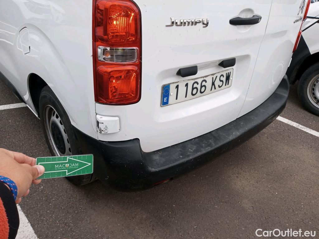  Citroen  Jumpy CITROEN  / 2016 / 4P / furgón Talla M BlueHDi 85KW (115CV) 6v Confort #32