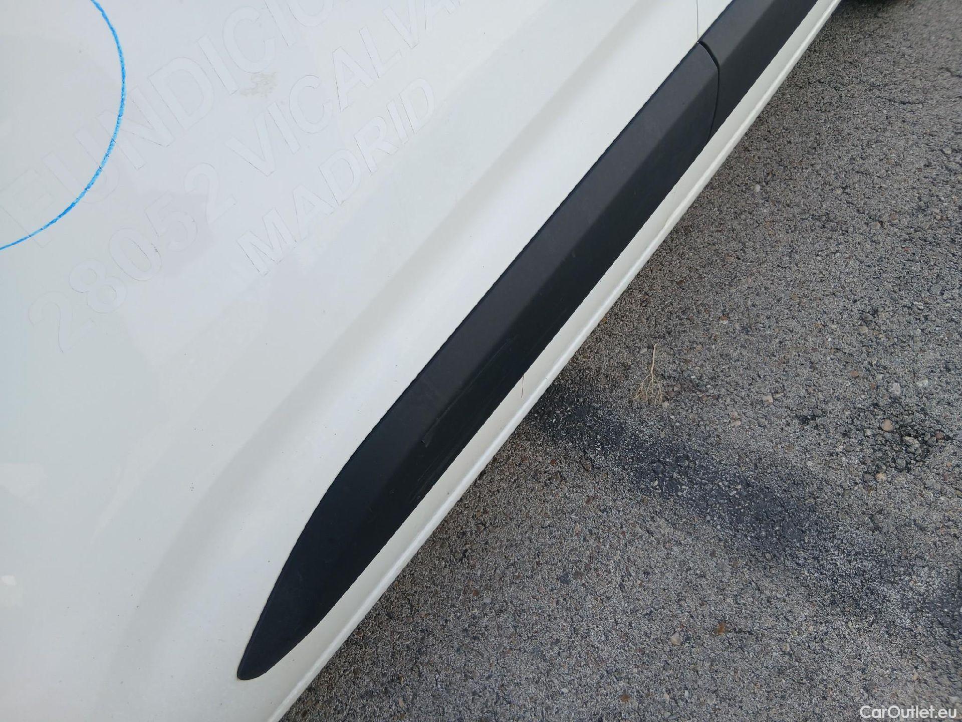  Citroen  Berlingo CITROEN  / 2018 / 3P / furgón derivado de turismo Talla M BlueHDi 100 CONTROL (AC2) #14