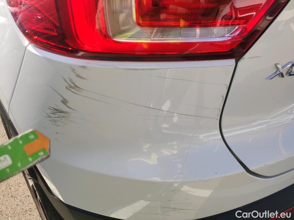  Volvo  XC 40 VOLVO XC40 / 2017 / 5P / todoterreno 1.5 T4 Twin Recharge R-Design Auto #27