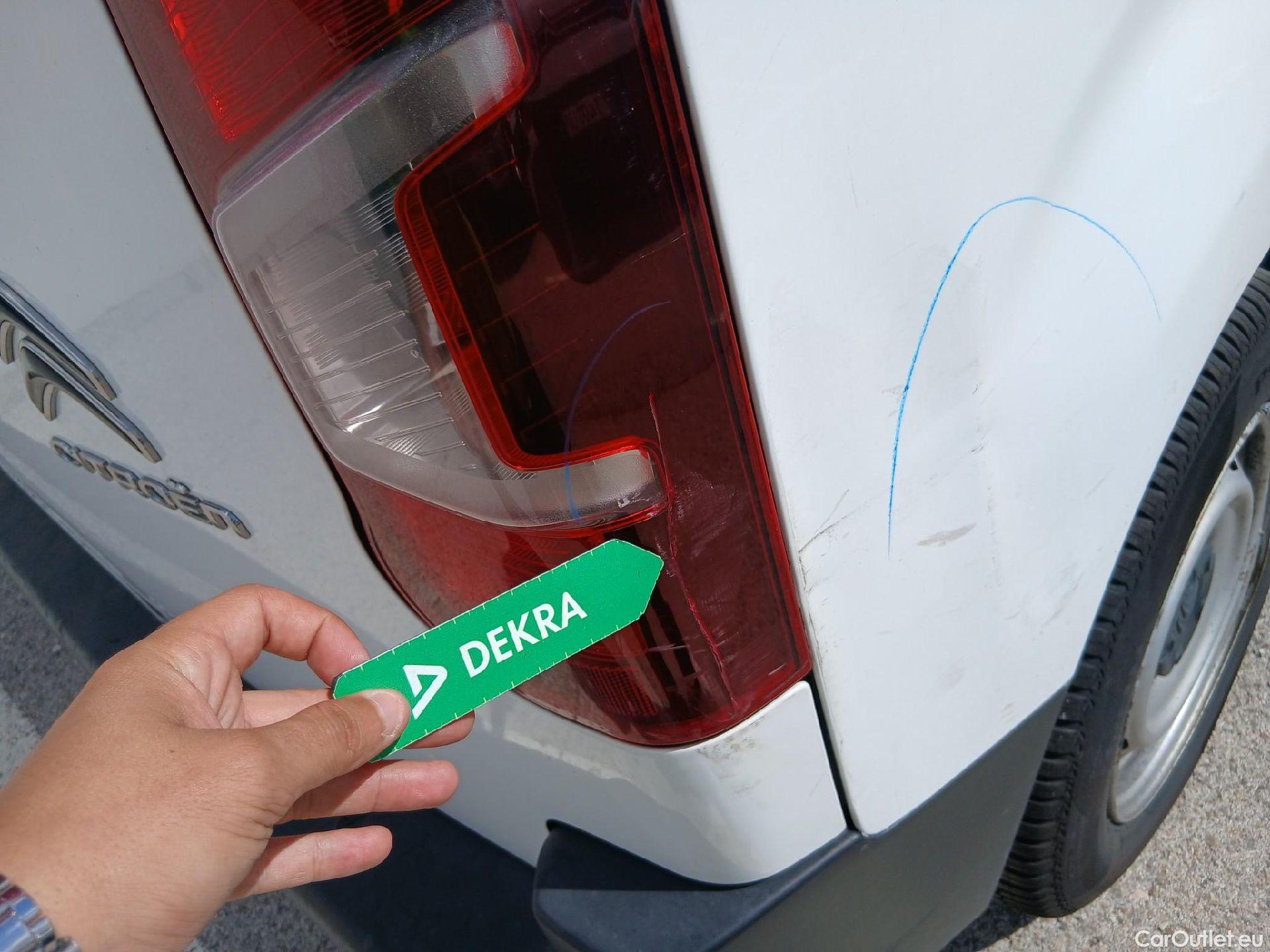  Citroen  Berlingo CITROEN  / 2018 / 3P / furgón derivado de turismo Talla M BlueHDi 100 CONTROL (AC2) #31