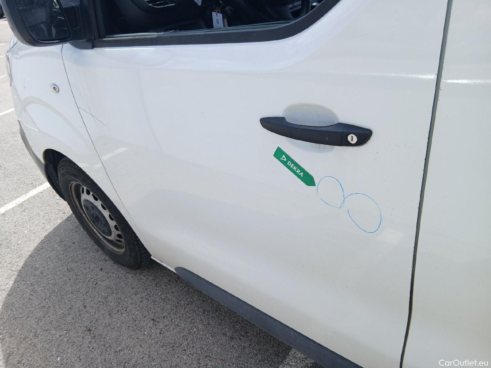  Opel  Vivaro OPEL  / 2019 / 4P / furgón 1.5 Diésel 74kW (100CV) S Inc. Express #12