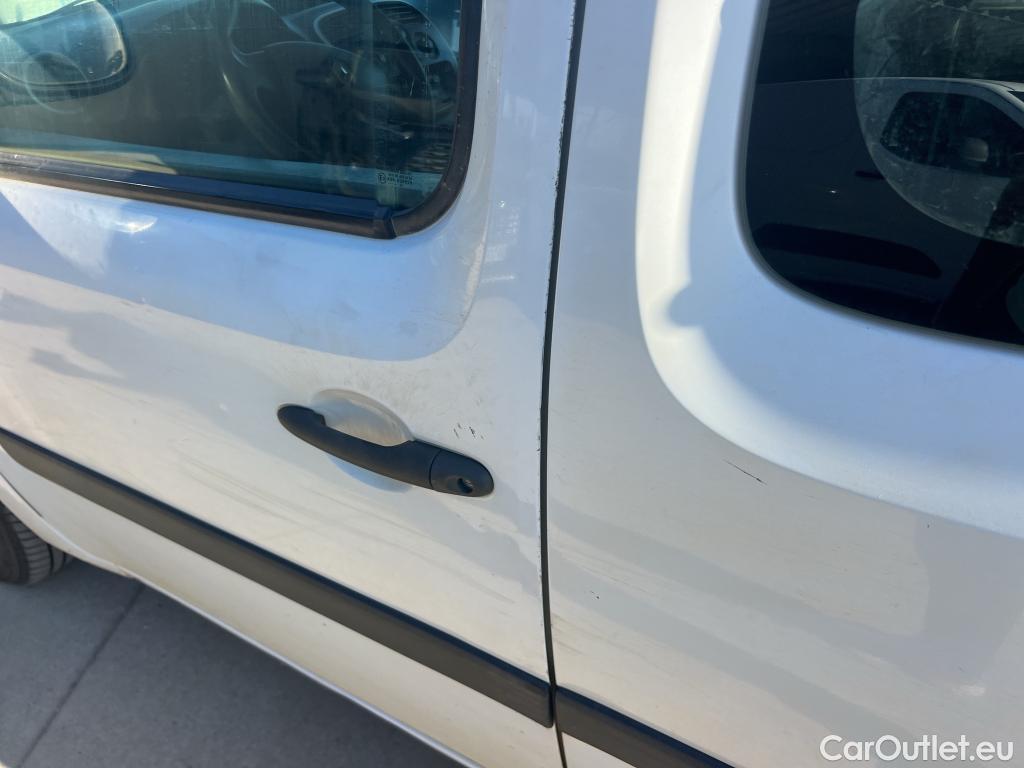  Renault  Kangoo RENAULT  Combi / 2013 / 4P / combi Profesional N1 Energy dCi 55kW (75CV) #15