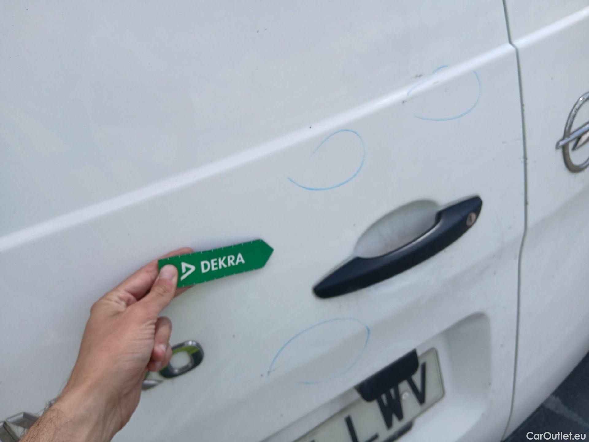  Opel  Vivaro OPEL  / 2019 / 4P / furgón 1.5 Diésel 74kW (100CV) S Inc. Express #23