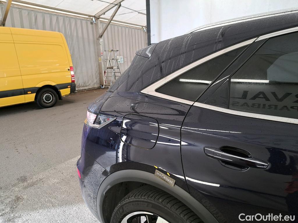  DS  DS7 DS DS 7 Crossback  2017  5P SUV PureTech 180 Automatique RIVOLI #3