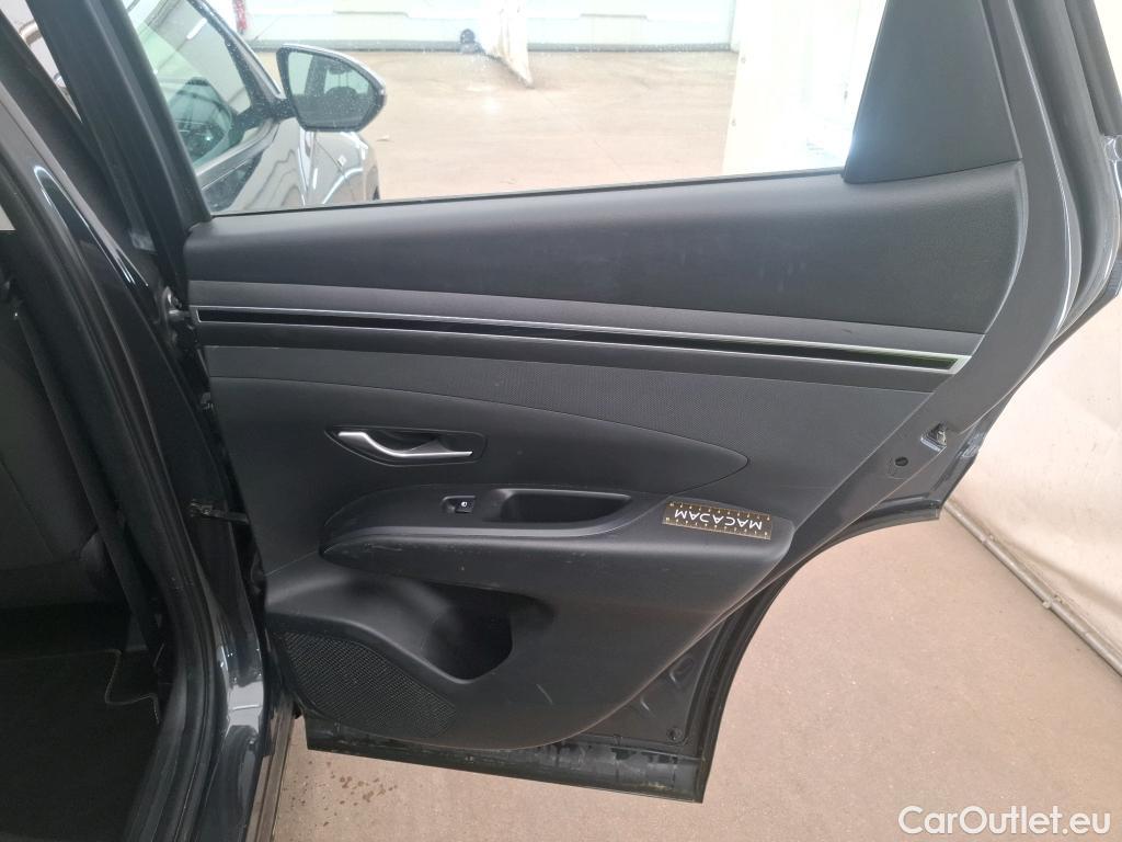  Hyundai  Tucson  Business Mild-Hybrid 2WD 1.6 CRDI 135CV BVA7 E6d #1