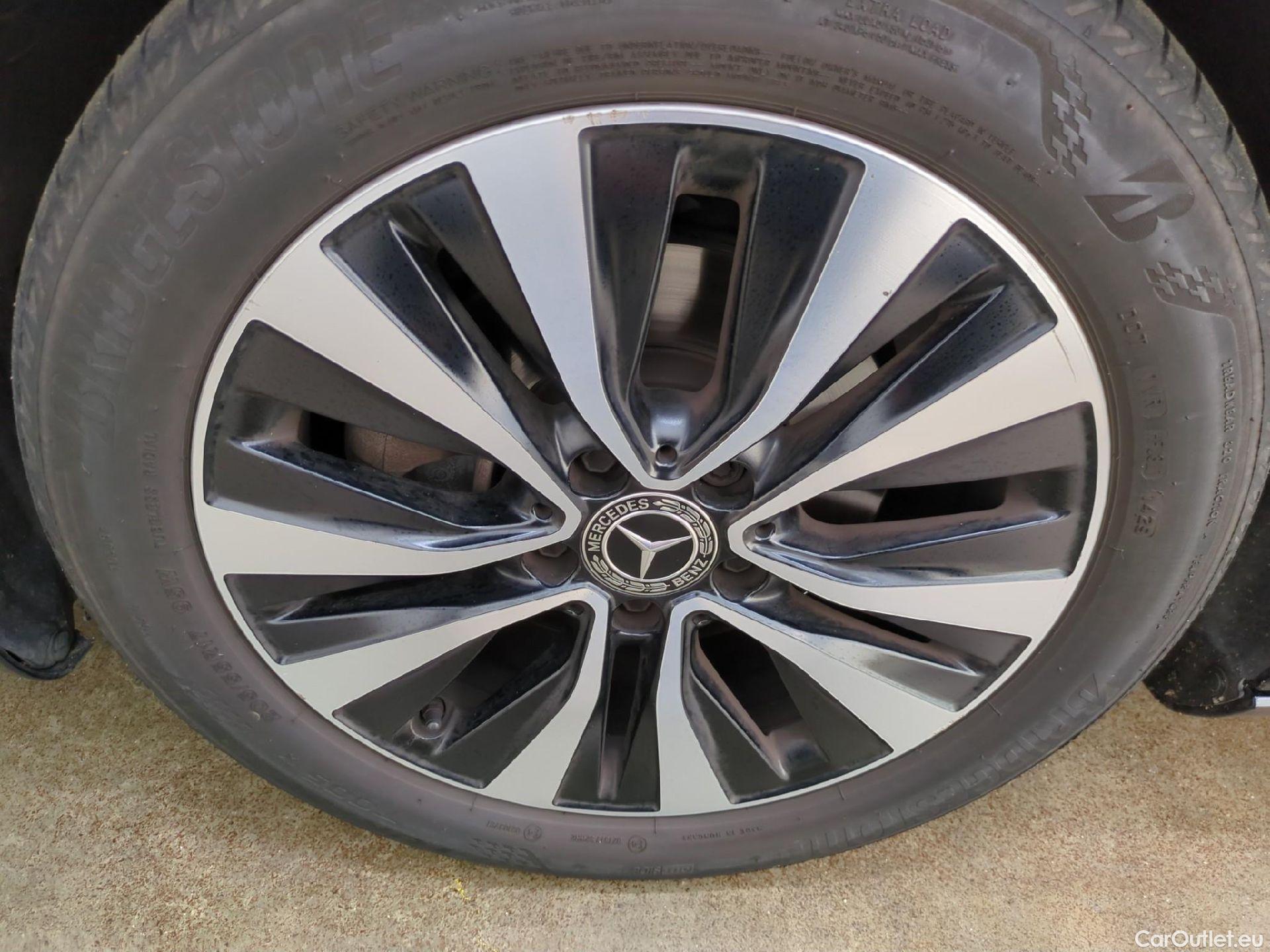  Mercedes  A-Klasse MERCEDES-BENZ Classe A Compact / 2018 / 5P / Berline A 180 d Business Line #15