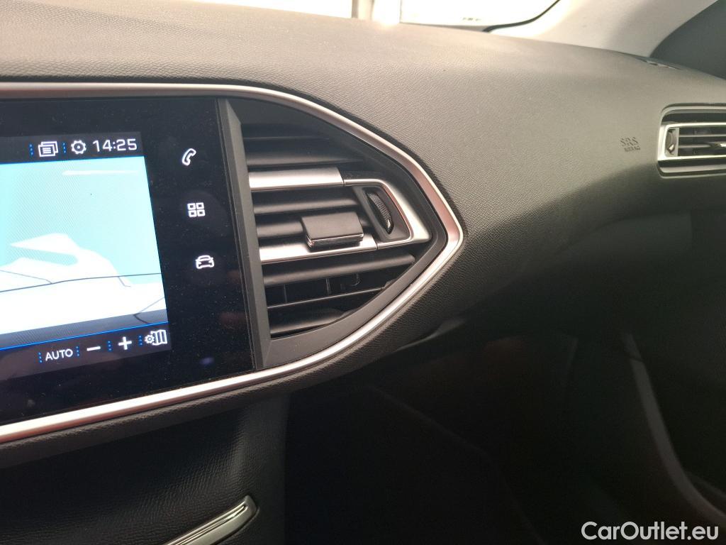  Peugeot  308  Allure Pack 1.2 PureTech 130CV BVA8 E6d #6