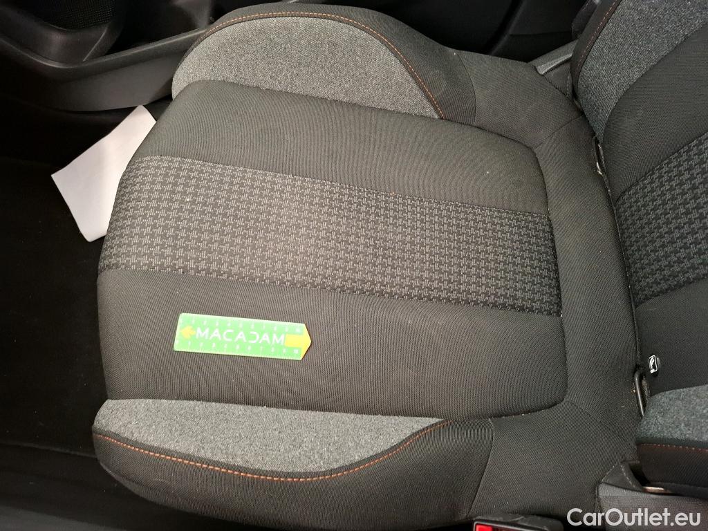  Peugeot  3008  Active Pack 1.5 HDi 130CV BVA8 E6d #8