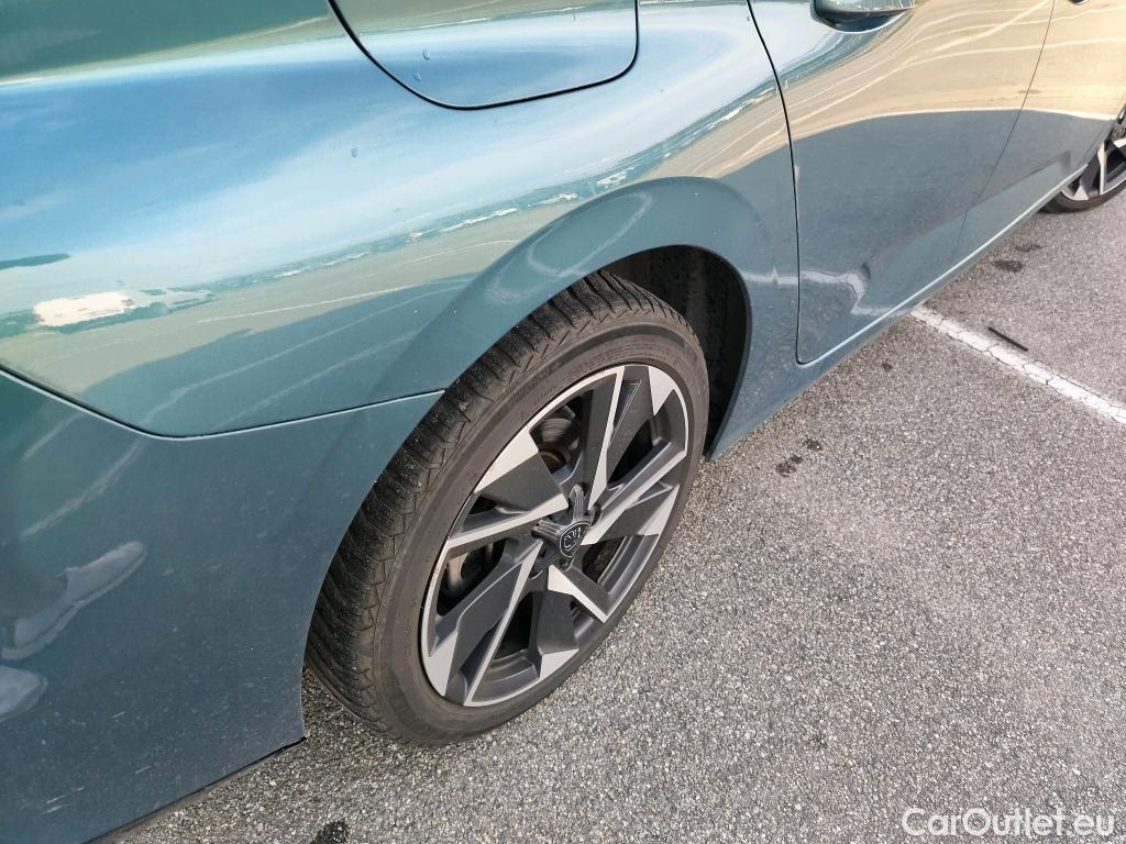  Peugeot  308  SW Allure Pack 1.2 PureTech 130CV BVA8 E6d #25