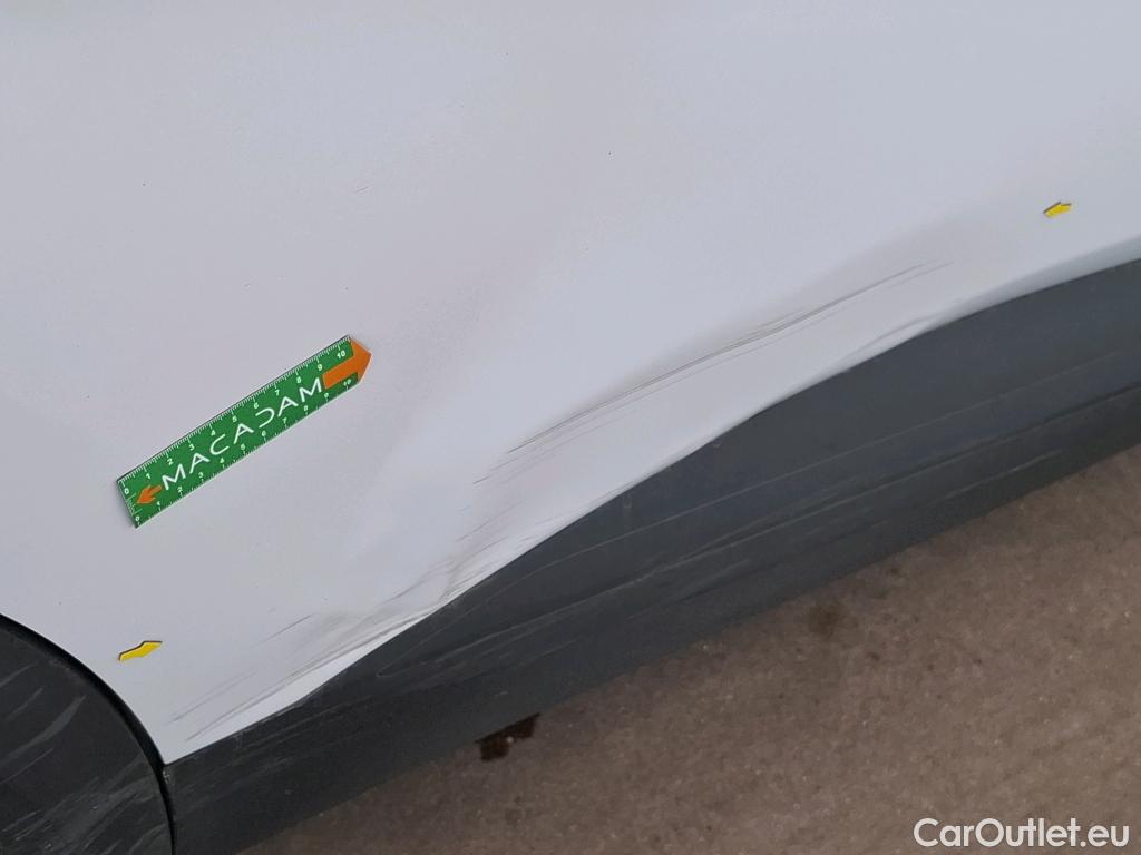  Renault  Captur  II Evolution 1.6 E-TECH Hybrid 145CV BVA6 E6d #3