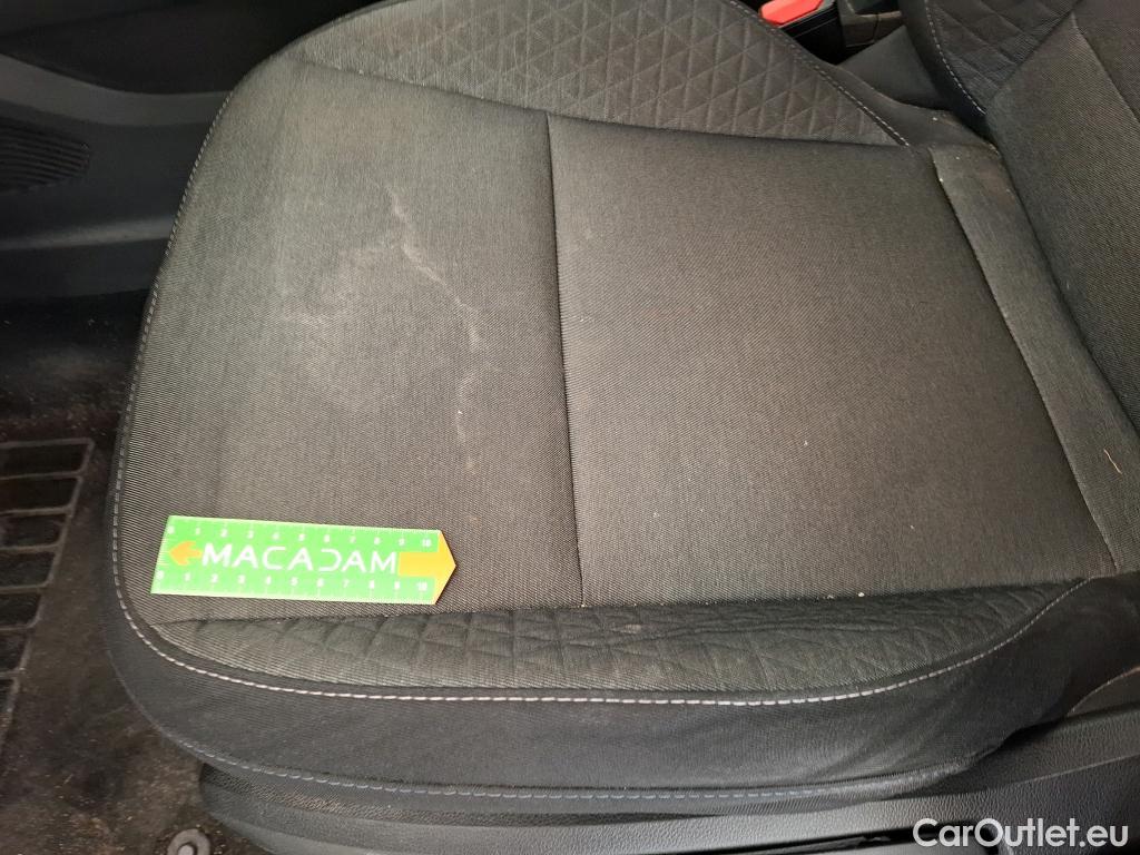  Renault  Captur  II Evolution 1.6 E-TECH Hybrid 145CV BVA6 E6d #22