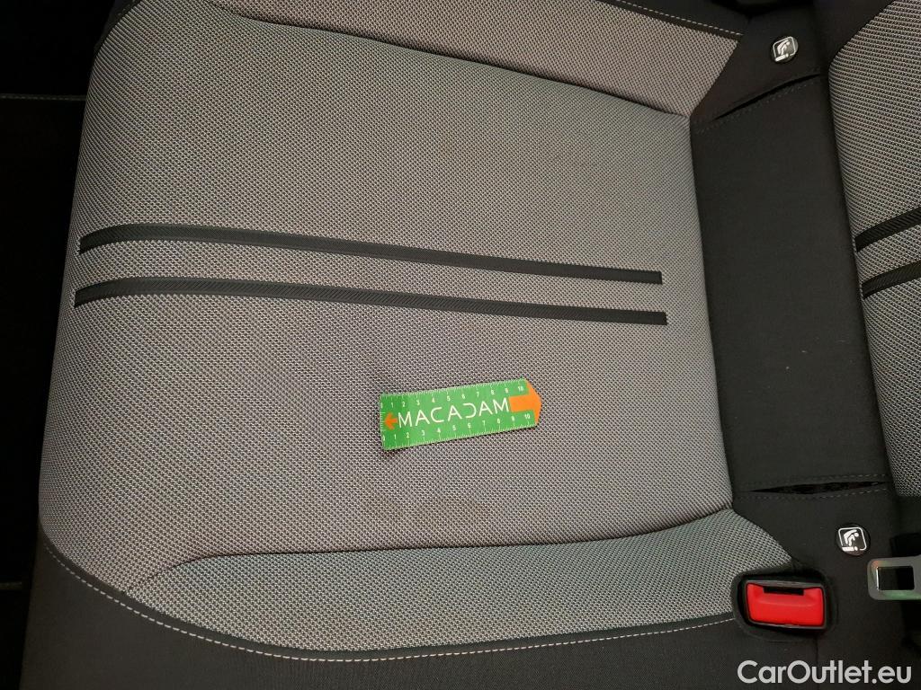  Seat  Leon SEAT  Sportstourer / 2020 / 5P / Break 2.0 TDI 150 DSG S&S Style Business #130