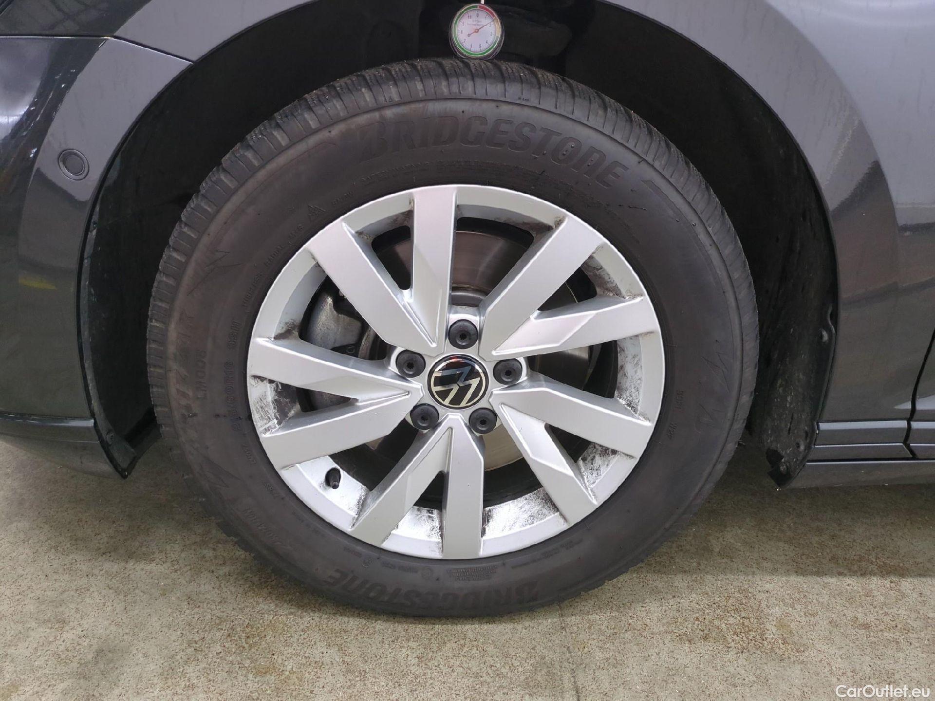  Volkswagen  Passat  Break Life Plus 2.0 TDI 150CV BVA7 E6d #4