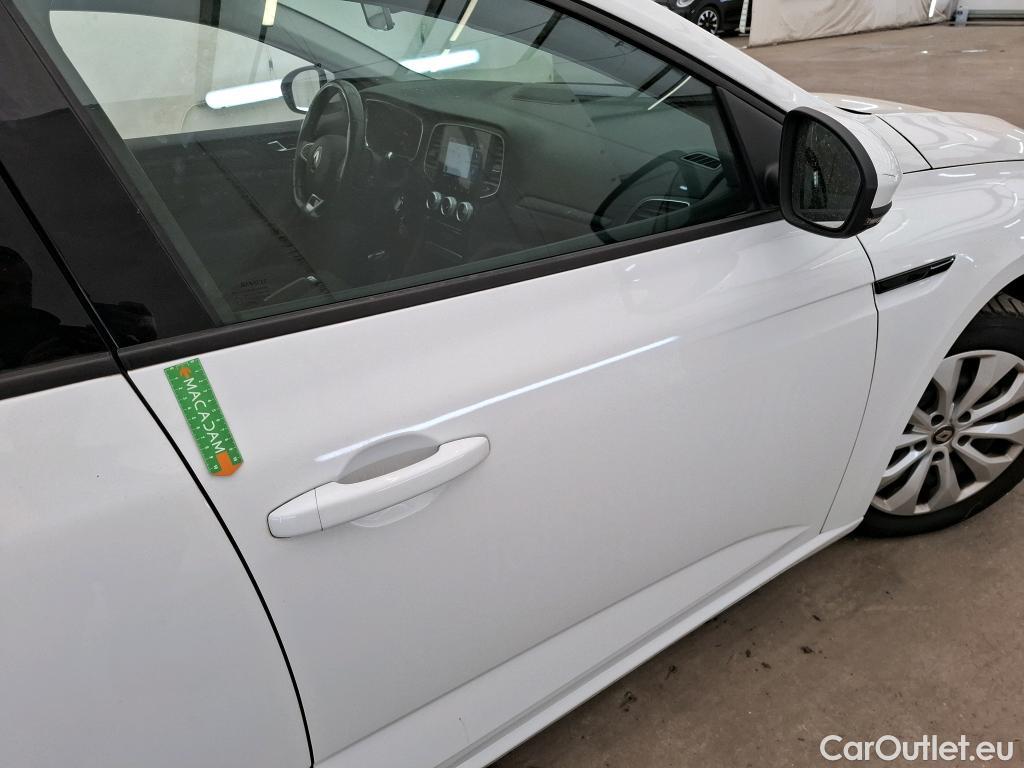  Renault  Megane  IV Berline 5pt. Société Air Nav 1.5 dCi 90CV BVM6 E6 #15