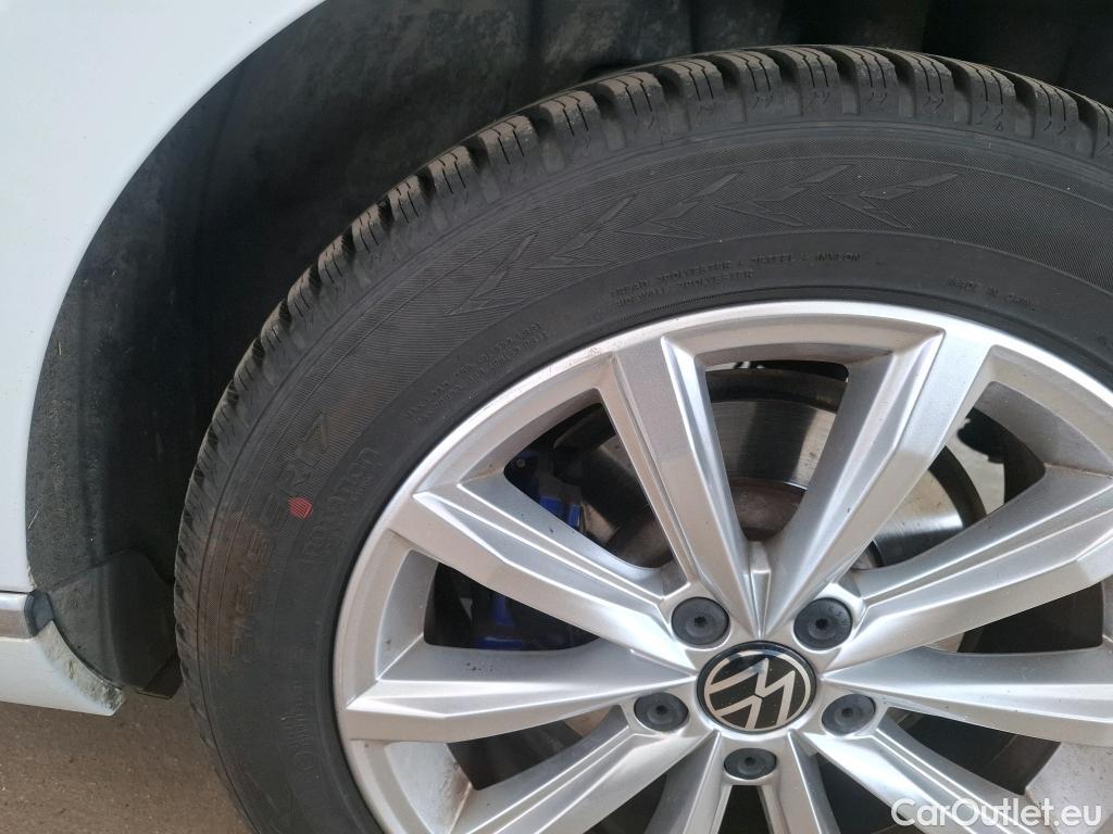  Volkswagen  Passat VOLKSWAGEN  SW / 2019 / 5P / Break 1.4 TSI DSG HYBRIDE REC SW GTE BUSINESS(SL) #29