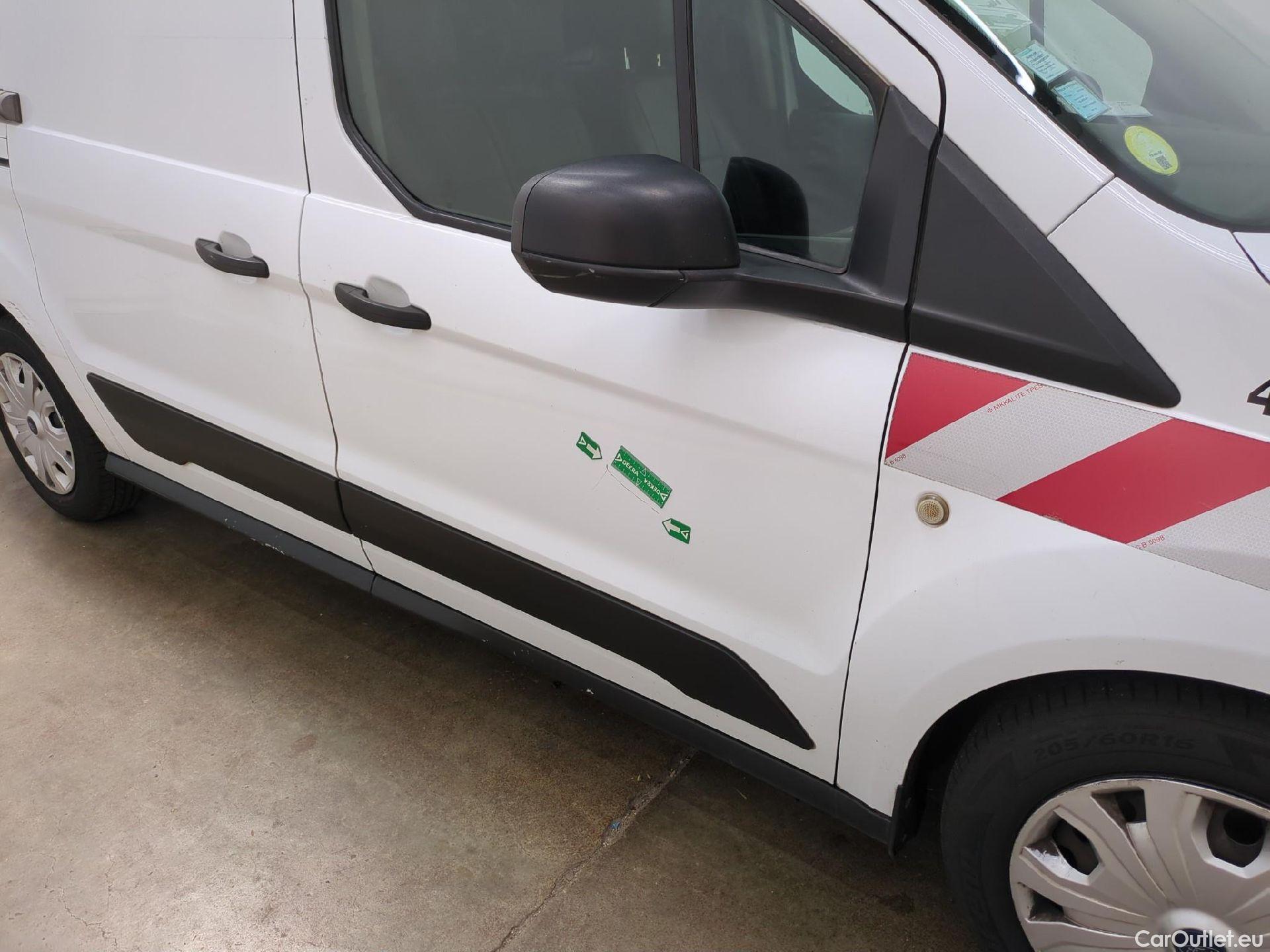  Ford  Transit Connect FORD  VU 4p Fourgonnette 1.5EcoBlue 100 L2 TREND #39