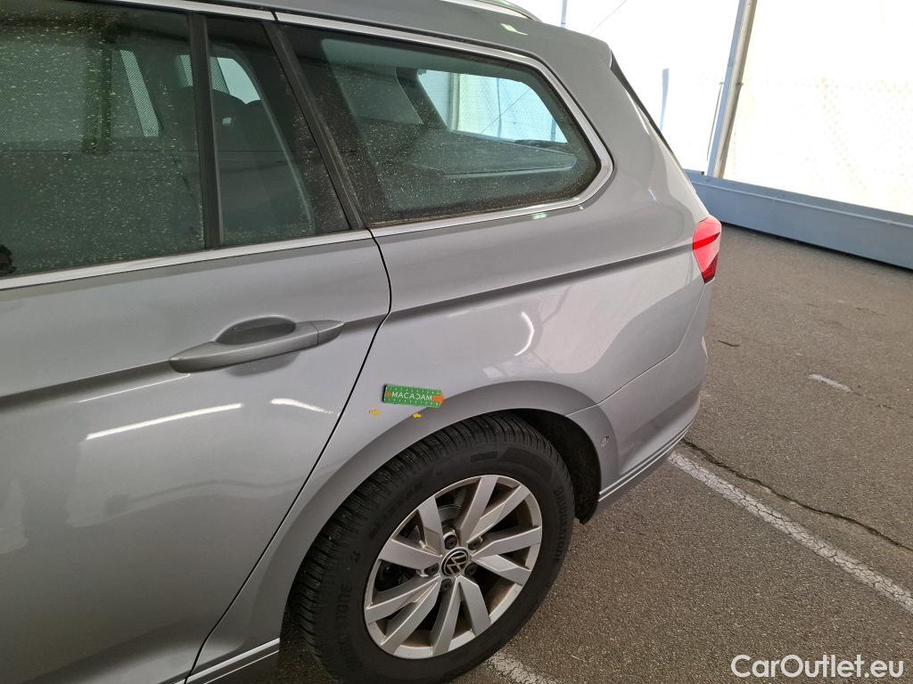  Volkswagen  Passat  Break Life Plus 2.0 TDI 150CV BVA7 E6d #10