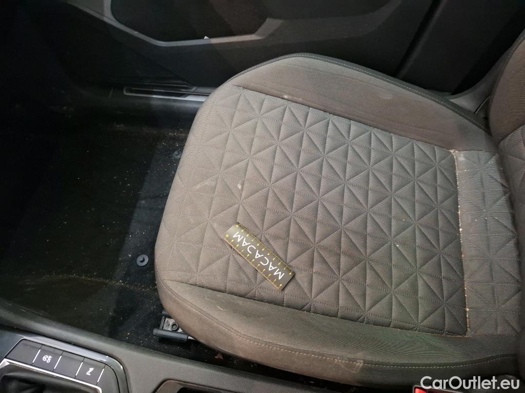  Volkswagen  Tiguan VOLKSWAGEN  / 2020 / 5P / SUV 2.0 TDI 150 DSG7 Life Business #72