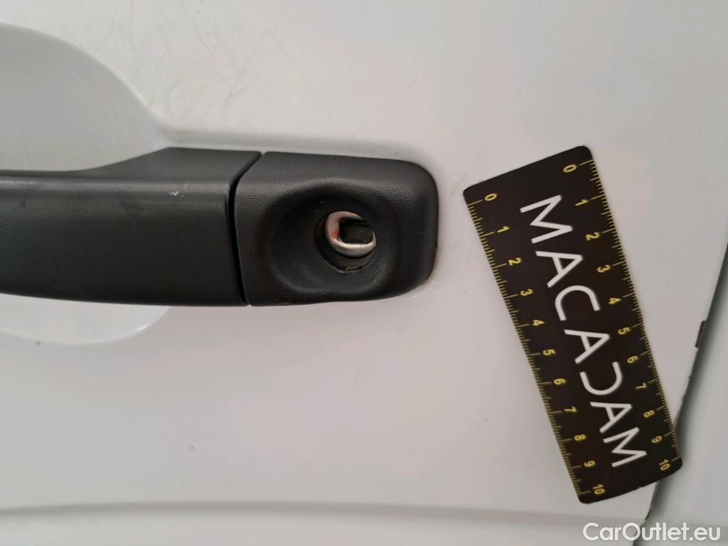  Nissan  NV400 NISSAN  VU 4p Fourgon L3H2 2.3 DCI TT 170 S/S 3500 N-Connecta #20