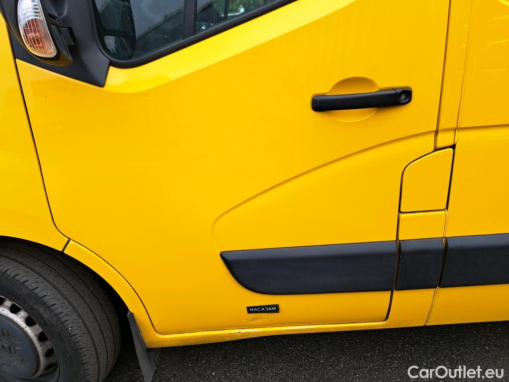  Renault  Master RENAULT  / 2019 / 4P / Fourgon tôlé FG Tr GCF F3500 L2H2 Energy dCi 150 #14