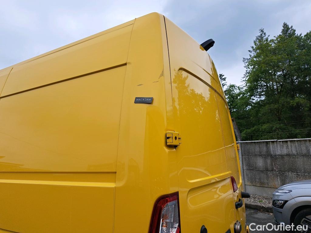  Renault  Master RENAULT  / 2019 / 4P / Fourgon tôlé FG Tr GCF F3500 L2H2 Energy dCi 150 #33