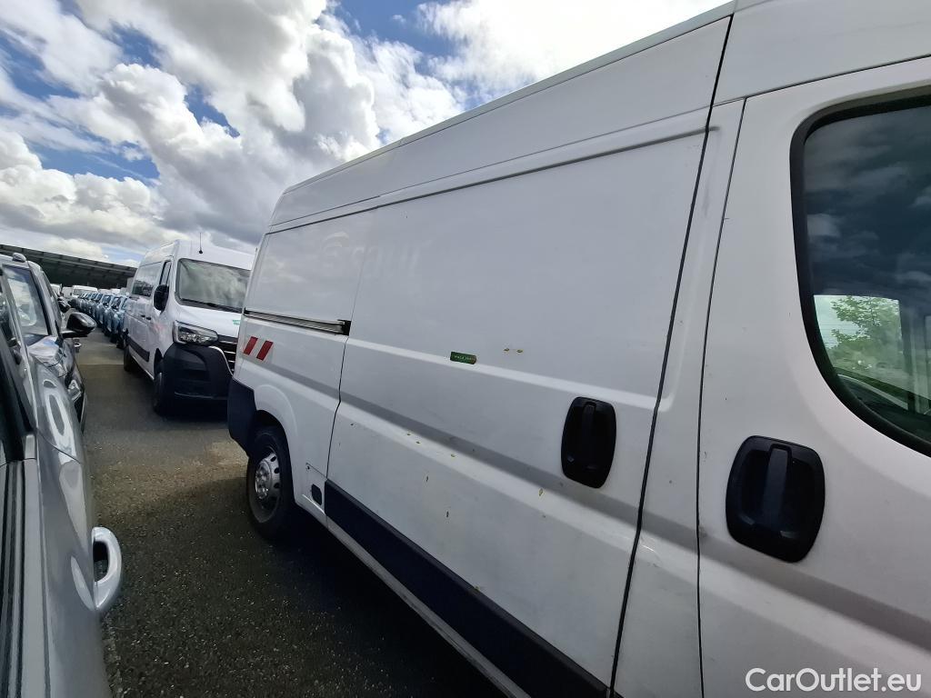  Peugeot  Boxer PEUGEOT  / 2014 / 4P / Fourgon tôlé BlueHDi S&S 120 PREMIUM 335 L2H2 #55