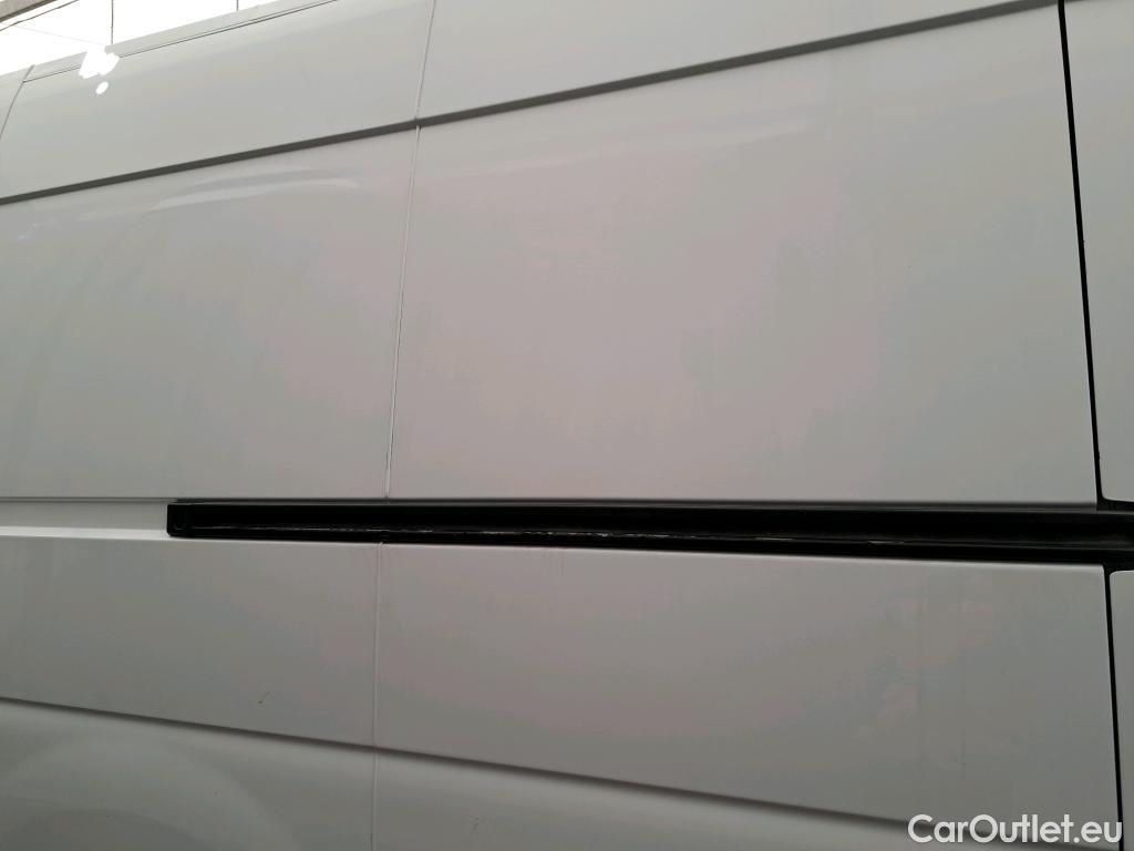  Nissan  NV400 NISSAN  VU 4p Fourgon L3H2 2.3 DCI TT 170 S/S 3500 N-Connecta #35