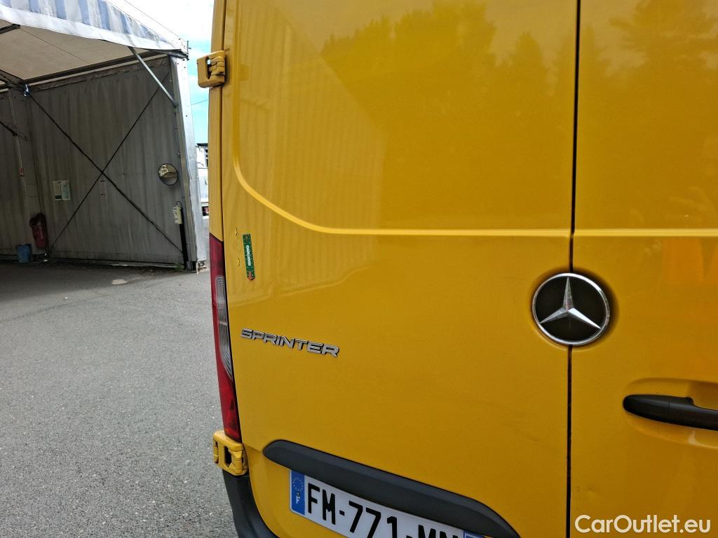  Mercedes  Sprinter MERCEDES-BENZ  / 2018 / 4P / Fourgon tôlé 314 CDI Emp 3665 3.5T #17