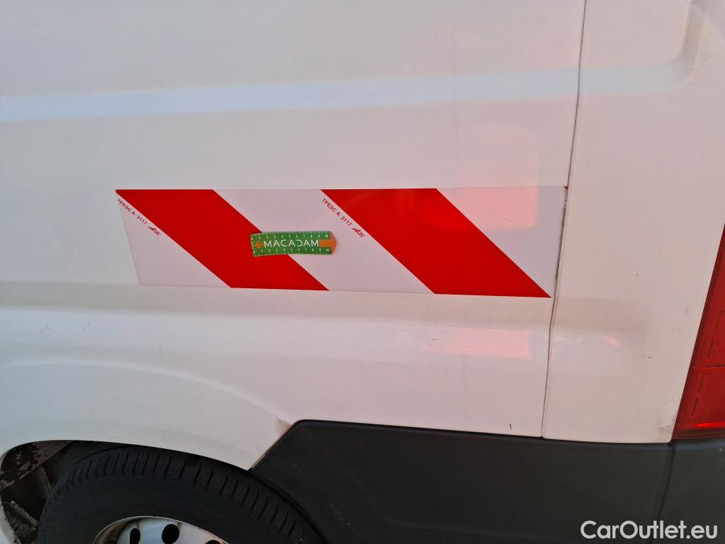  Peugeot  Boxer PEUGEOT  / 2014 / 4P / Fourgon tôlé BlueHDi S&S 120 PREMIUM 335 L2H2 #154