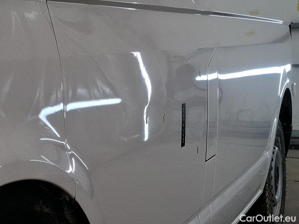  Volkswagen  Transporter VOLKSWAGEN  / 2019 / 4P / Fourgon tôlé 2.0 TDi 150 4MO L1H1 Business Line #22