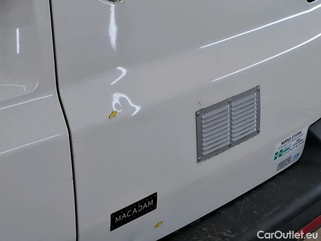  Volkswagen  Transporter VOLKSWAGEN  / 2019 / 4P / Fourgon tôlé 2.0 TDi 150 4MO L1H1 Business Line #26