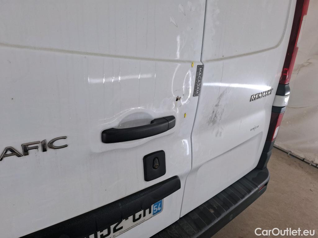  Renault  Trafic RENAULT  / 2021 / 4P / Fourgon tôlé FG GCF L1H1 2T8 Blue dCi 150 #12