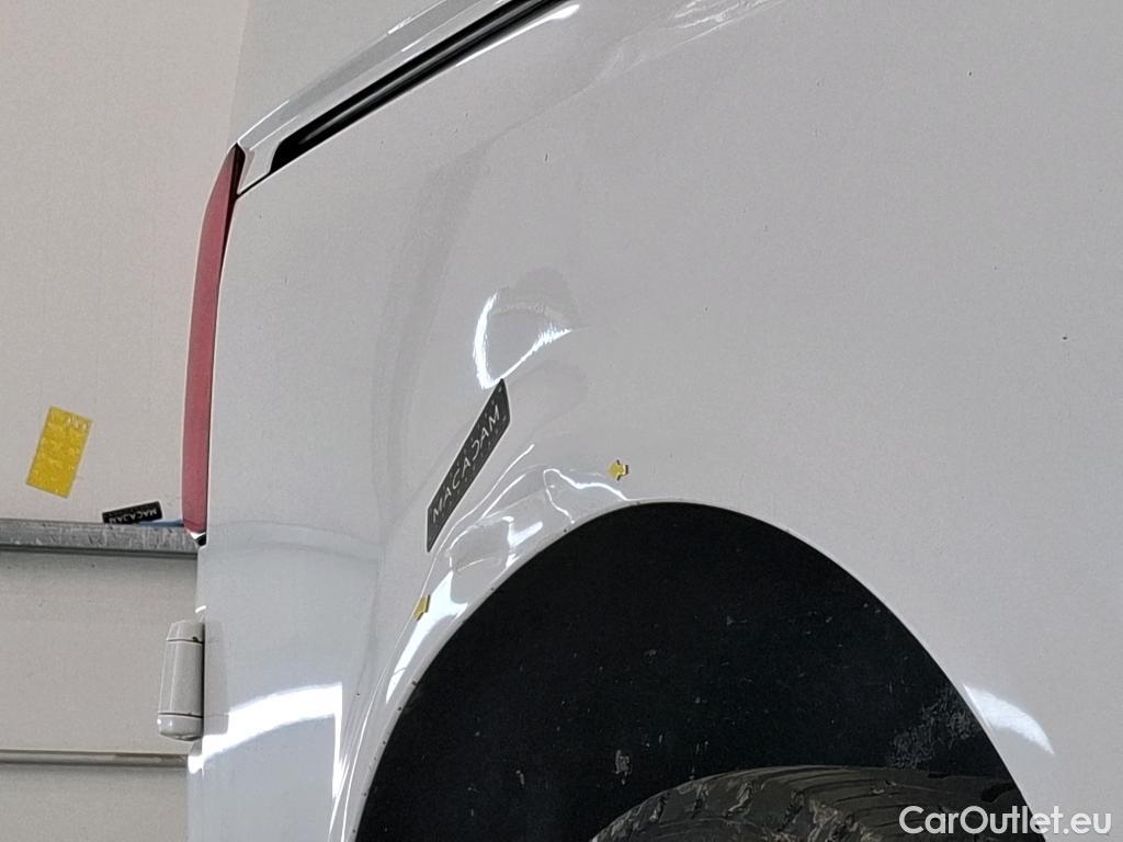  Volkswagen  Transporter VOLKSWAGEN  / 2019 / 4P / Fourgon tôlé 2.0 TDi 150 4MO L1H1 Business Line #10