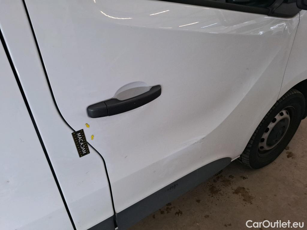  Renault  Trafic RENAULT  / 2021 / 4P / Fourgon tôlé FG GCF L1H1 2T8 Blue dCi 150 #35
